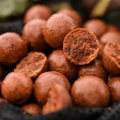 Mainline Essential Cell Boilies - Unrivalled Carp Bait